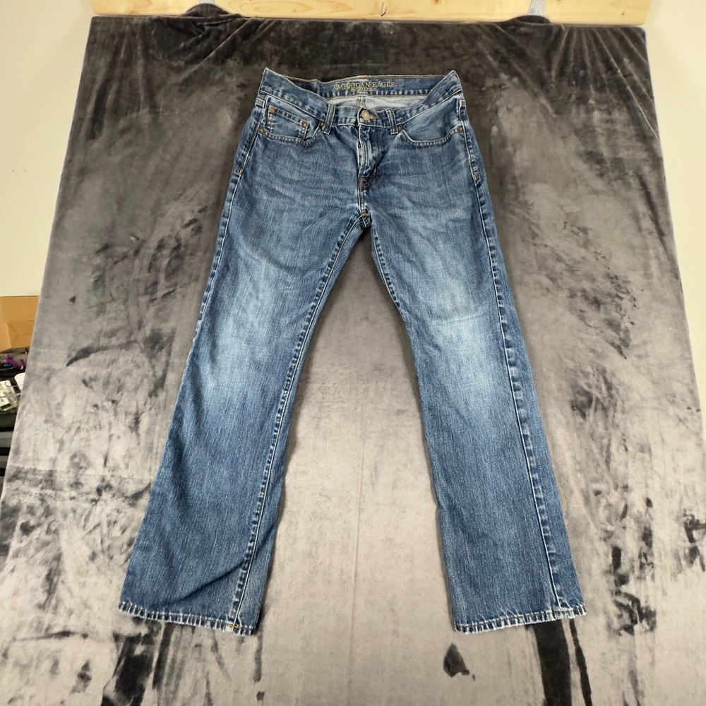 American Eagle Jeans Mens 32x32 Blue Medium Wash Straight Leg Denim 4378